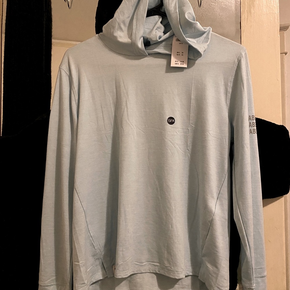 Teen light sweater
